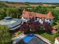 Eladó ipari ingatlan, Pusztaszentlászlón 620 M Ft