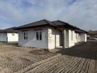 Eladó téglalakás, Cegléden 60 M Ft, 4 szobás