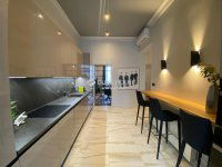 Eladó téglalakás, VI. kerületben 323.85 M Ft, 5 szobás