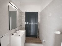 Eladó panellakás, Pécsett 45.99 M Ft, 2 szobás