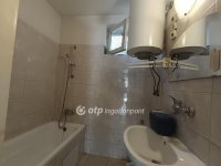 Eladó családi ház, Gyöngyösorosziban 15 M Ft, 3 szobás