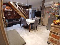 Eladó családi ház, Győrött 97.9 M Ft, 4+1 szobás