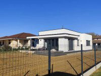 Eladó családi ház, Nyíregyházán 98 M Ft, 4 szobás