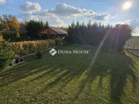 Eladó nyaraló, Szigetcsépen 124.9 M Ft, 4 szobás