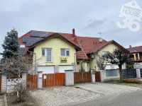 Eladó sorház, Kecskeméten 87.9 M Ft, 5 szobás