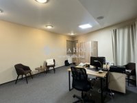 Eladó téglalakás, II. kerületben 162 M Ft, 4 szobás