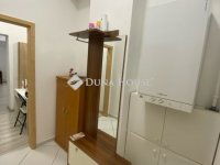 Kiadó téglalakás, albérlet, Pécsett 170 E Ft / hó, 2 szobás