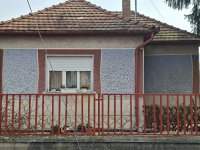Eladó családi ház, Dombóváron 32.5 M Ft, 2 szobás