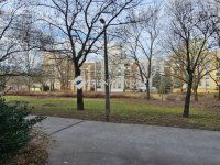 Eladó panellakás, Pécsett 44.99 M Ft, 3 szobás