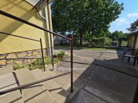 Eladó családi ház, Pápán 52 M Ft, 5+1 szobás