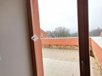 Eladó téglalakás, Budakeszin 96.6 M Ft, 3 szobás