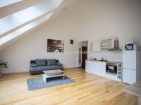 Eladó téglalakás, VII. kerületben 139 M Ft, 3 szobás