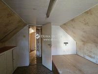 Eladó családi ház, Szentendrén 98 M Ft, 3 szobás