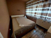 Eladó téglalakás, Mohácson 42 M Ft, 2+1 szobás