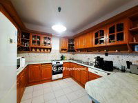 Eladó családi ház, Levelek 73 M Ft, 5 szobás