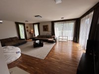 Eladó családi ház, XVII. kerületben 349 M Ft, 7 szobás