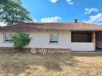 Eladó mezogazdasagi ingatlan, Kiskőrösön 34.9 M Ft, 2 szobás