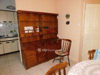 Eladó családi ház, Pécsett 329 M Ft, 9 szobás