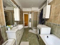 Eladó családi ház, Miskolcon 79.9 M Ft, 5 szobás