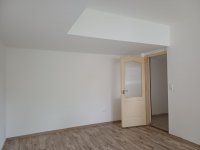 Eladó téglalakás, Tatabányán 27.99 M Ft, 1 szobás