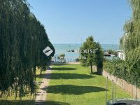 Eladó családi ház, Balatonkenesén 499 M Ft, 3 szobás