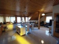 Eladó családi ház, XVI. kerületben 129.9 M Ft, 5 szobás