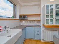 Eladó téglalakás, XII. kerületben 175 M Ft, 3 szobás