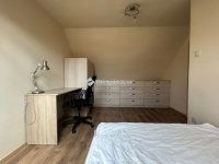 Eladó téglalakás, Pécsett 109.9 M Ft, 4 szobás