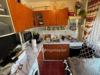 Eladó panellakás, Pápán 24.9 M Ft, 1 szobás