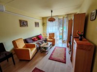 Eladó panellakás, Debrecenben 49.9 M Ft, 1+1 szobás