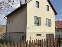 Eladó családi ház, Gyúrón 85 M Ft, 4 szobás