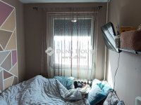 Eladó panellakás, Pécsett 41.9 M Ft, 2 szobás