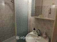 Eladó panellakás, Pétfürdőn 27.5 M Ft, 1+1 szobás