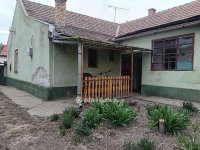 Eladó családi ház, Sárándon 19.5 M Ft, 4 szobás