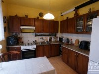 Eladó családi ház, Kisteleken 42.5 M Ft, 2 szobás