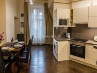 Eladó téglalakás, VII. kerületben 127.9 M Ft, 3 szobás