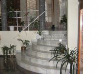 Eladó családi ház, II. kerületben 243.84 M Ft, 6 szobás