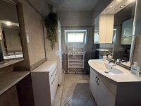 Eladó családi ház, Pécsett 95 M Ft, 2 szobás