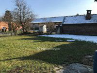 Eladó családi ház, Sásdon 24.5 M Ft, 2 szobás