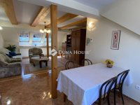 Eladó téglalakás, Székesfehérvárott 69.9 M Ft, 3 szobás