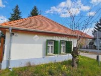 Eladó családi ház, Tápiószecsőn 34.9 M Ft, 2 szobás