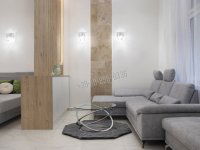 Kiadó téglalakás, albérlet