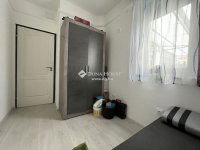 Eladó családi ház, Bonyhádon 255.589 M Ft, 9 szobás