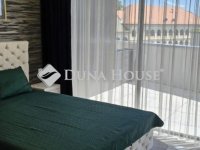 Eladó téglalakás, Szegeden 73 M Ft, 2 szobás