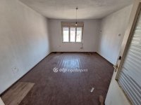 Eladó családi ház, Tiszaszentimrén 9.99 M Ft, 2 szobás
