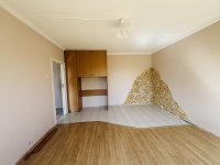 Kiadó panellakás, albérlet, Cegléden 120 E Ft / hó, 2 szobás