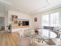 Eladó téglalakás, XII. kerületben 217 M Ft, 3 szobás