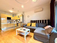 Eladó téglalakás, III. kerületben, Nánási úton 100 M Ft