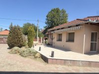 Eladó családi ház, Szadán 165 M Ft, 6 szobás