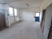 Eladó ipari ingatlan, Szigetújfalun 250 M Ft